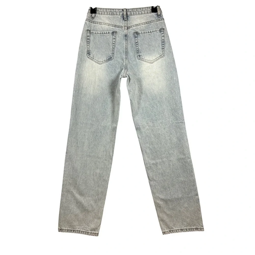 NWT Edikted High Waisted Boyfriend Jeans, Distressed Light Wash, Size XS - Picture 5 of 11